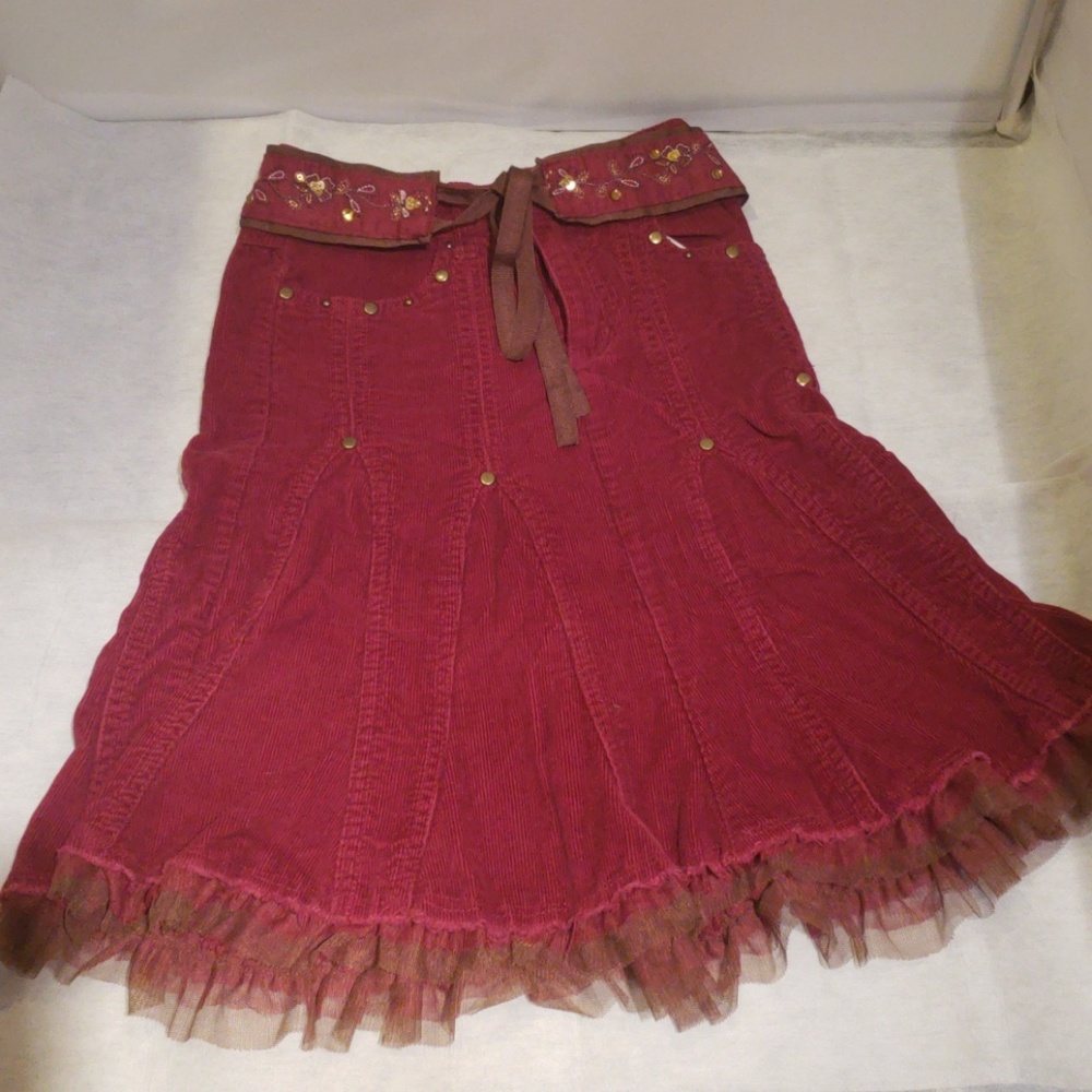 Mary- kate & ashley cranberry,corduroy skirt, sz 7